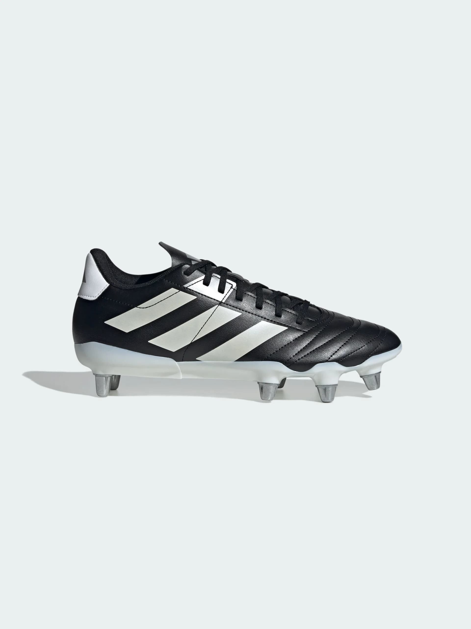 Variante de color core black / zero metalic / silver metal