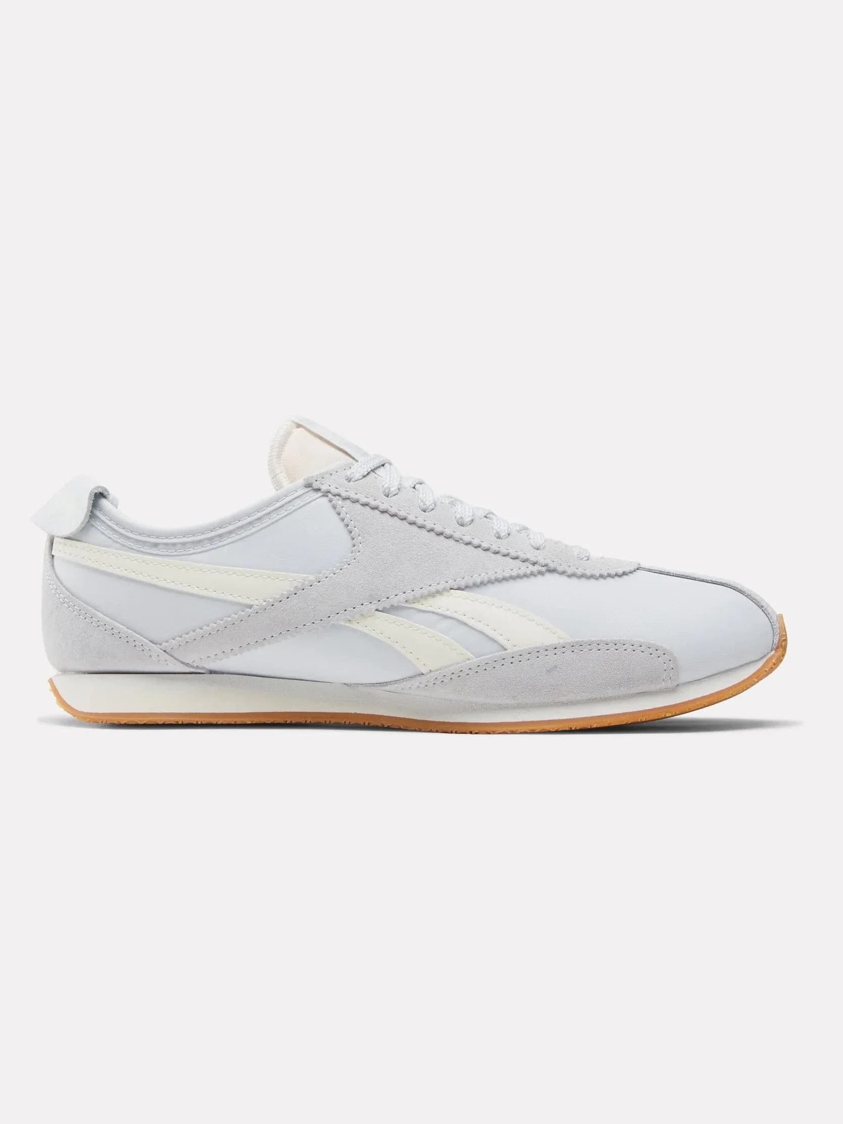R400 en color moon/moon/chalk