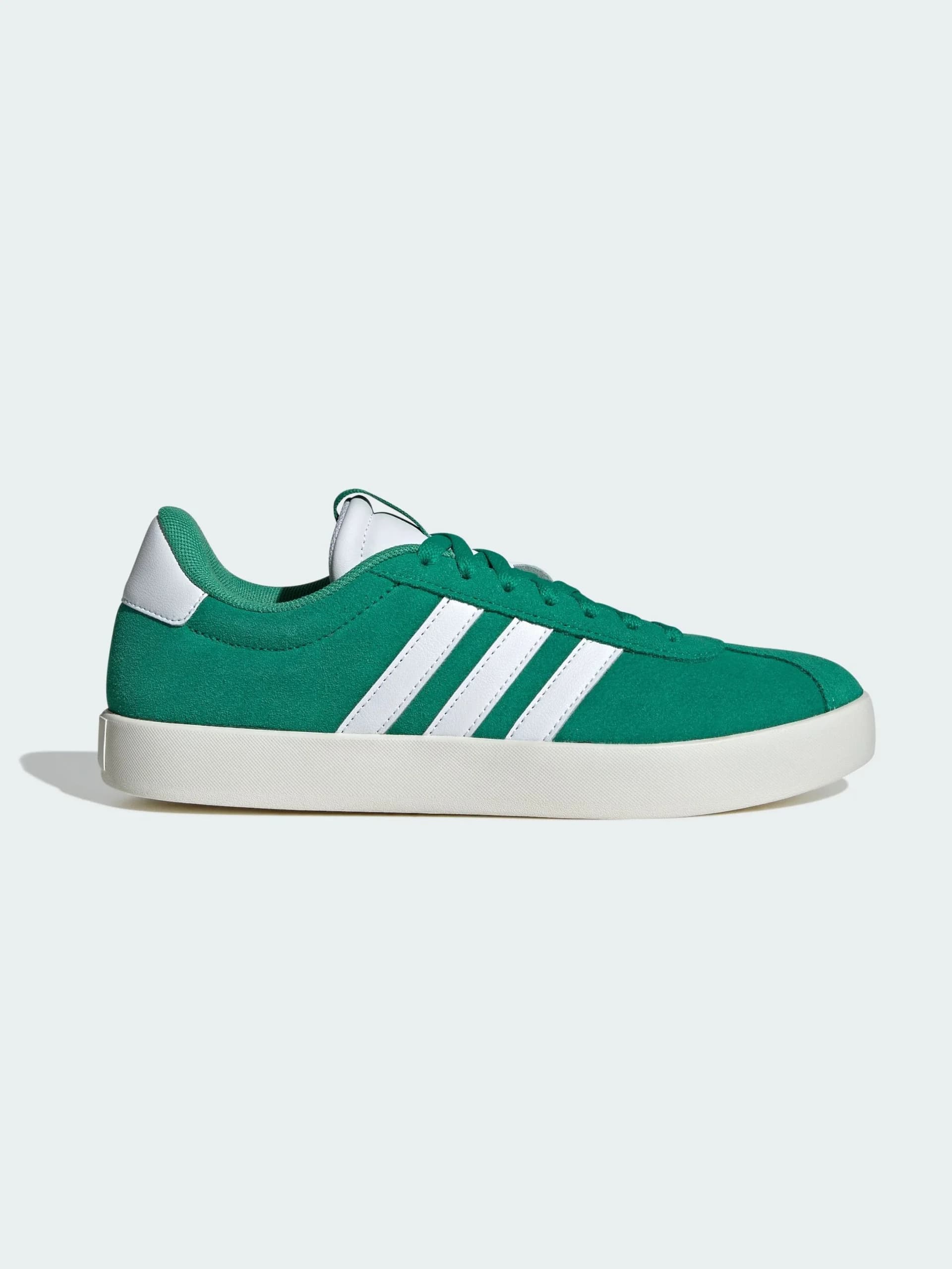 Variante de color court green / cloud white / gold metalli
