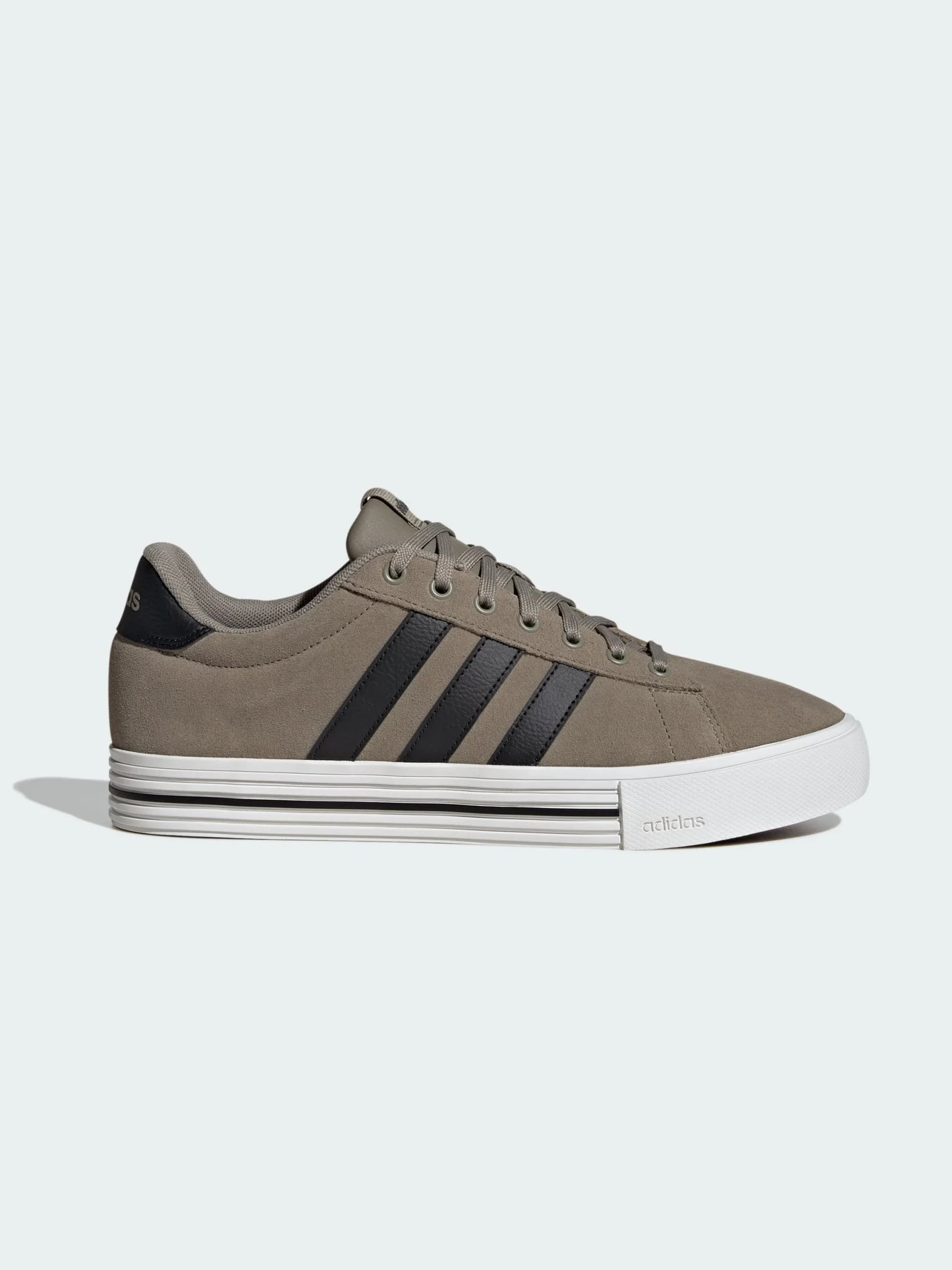 Clay / Core Black / Core White