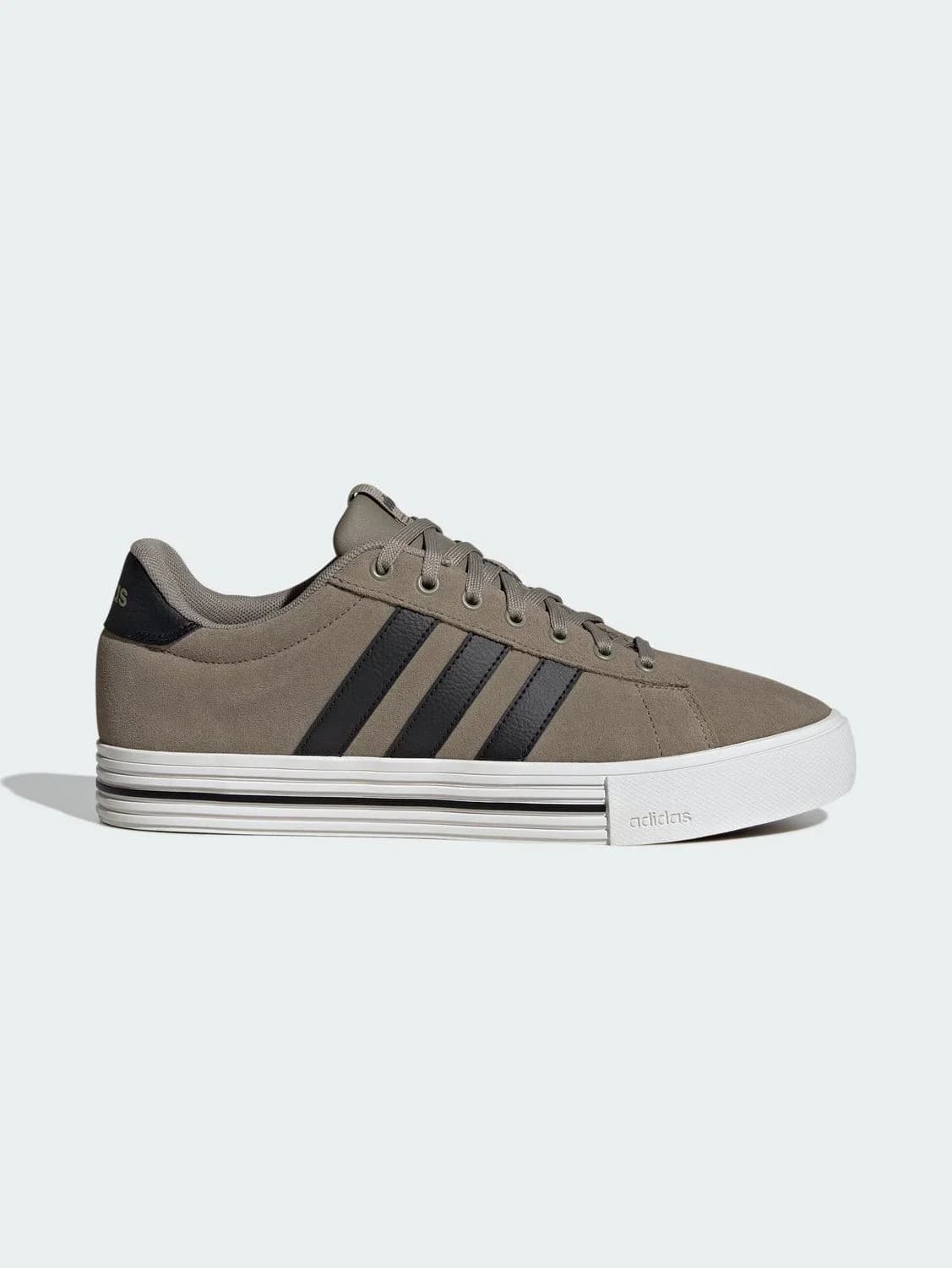 Variante de color clay / core black / core white
