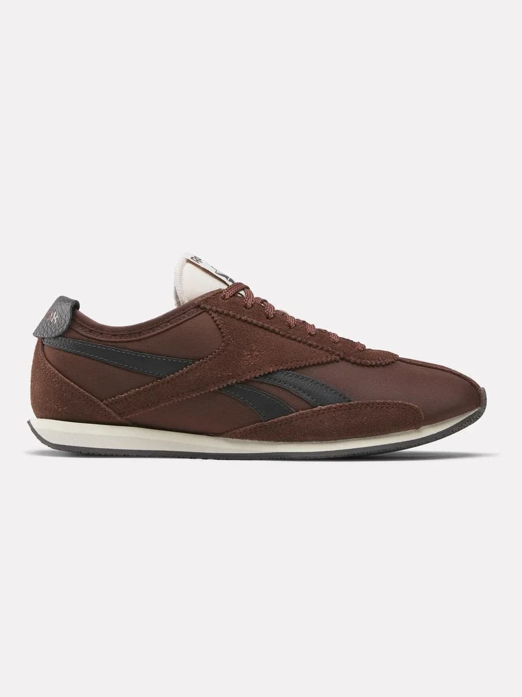 Variante de color Campus Brown / Negro lavado