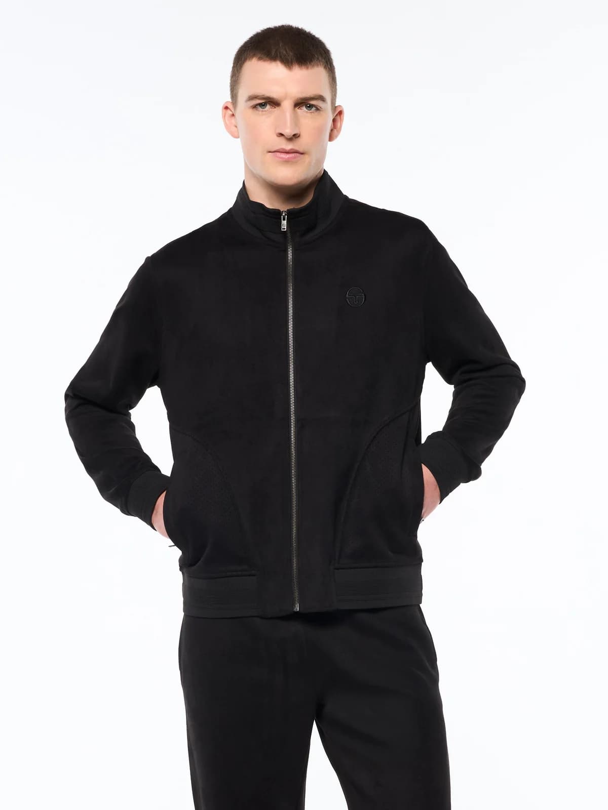 Chaqueta Deportiva Camoscio en color black beauty
