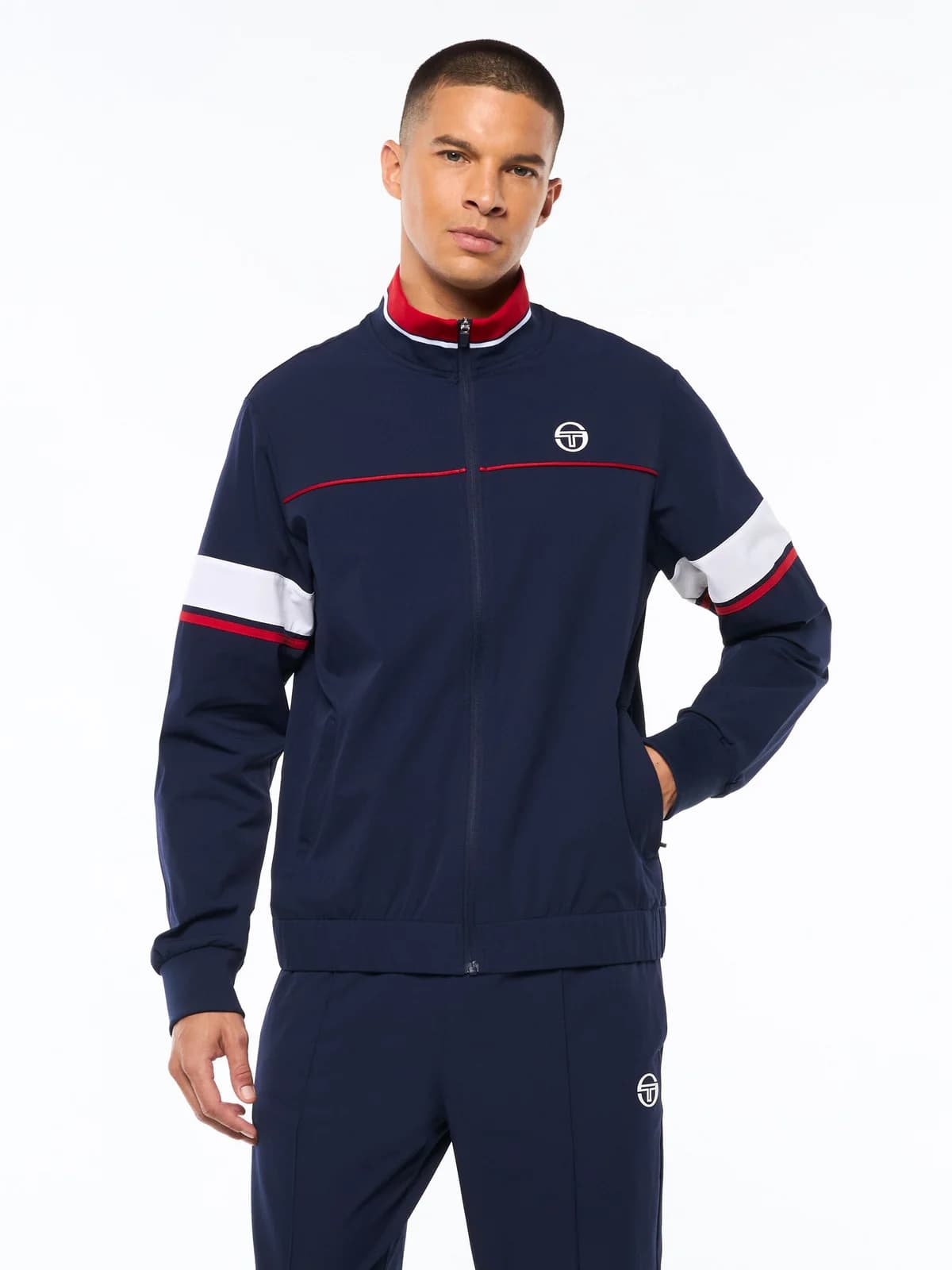 Chaqueta Deportiva Solare en color maritime blue