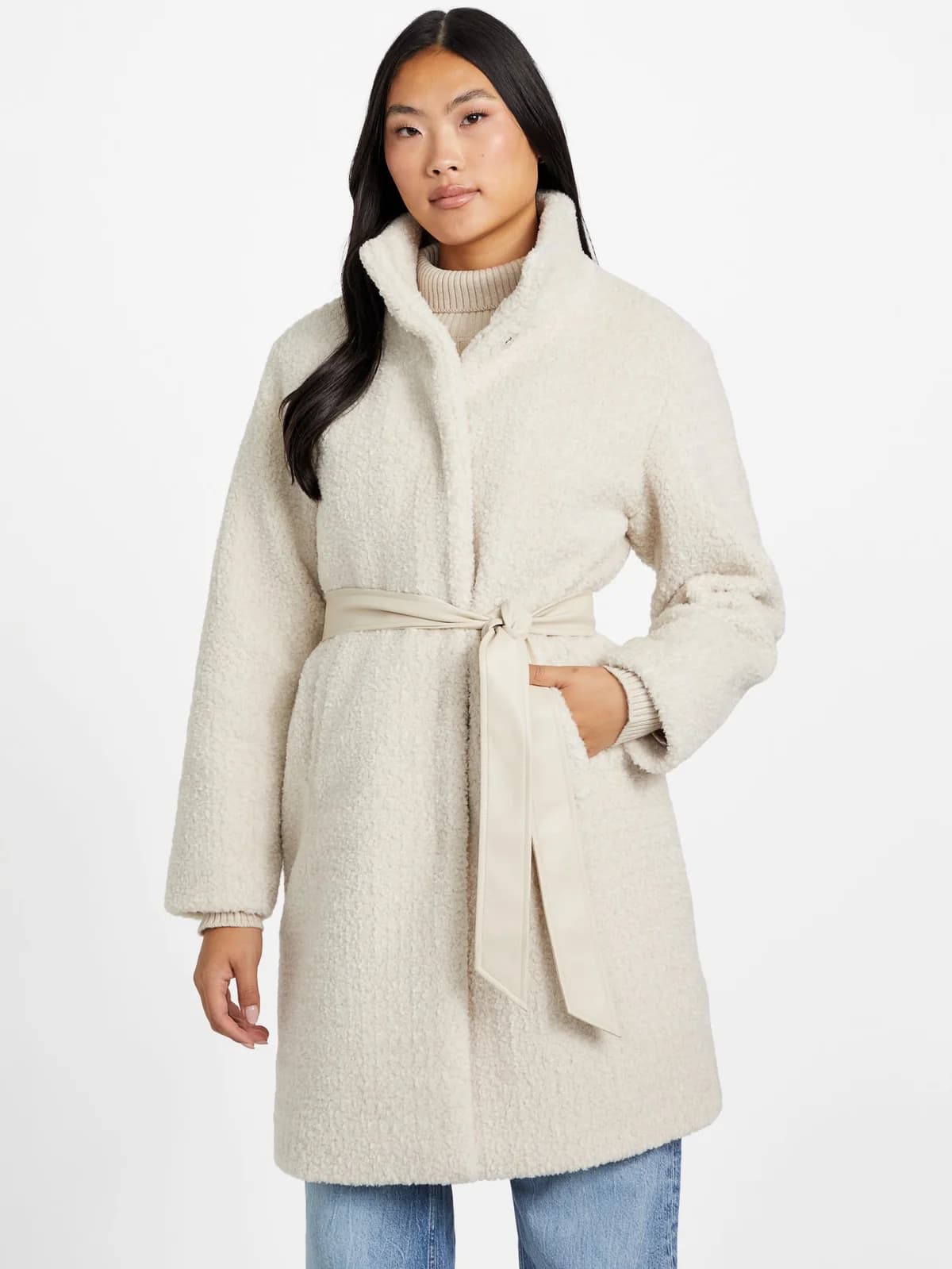 Abrigo Laila Shearling en color vanilla blush