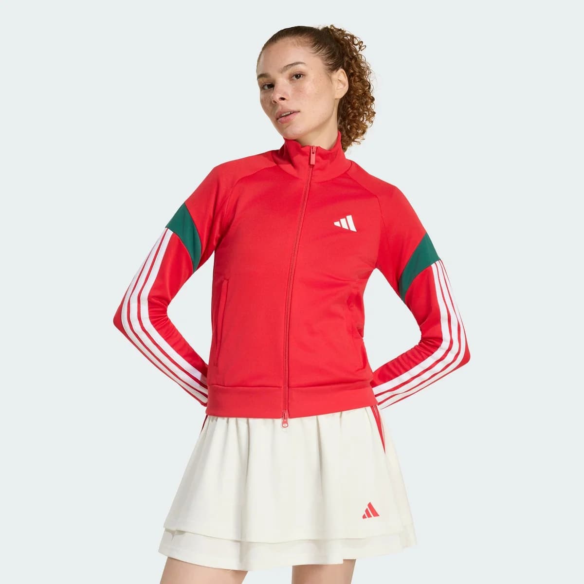 Variante de color Better Scarlet / Team Dark Green / Blanco
