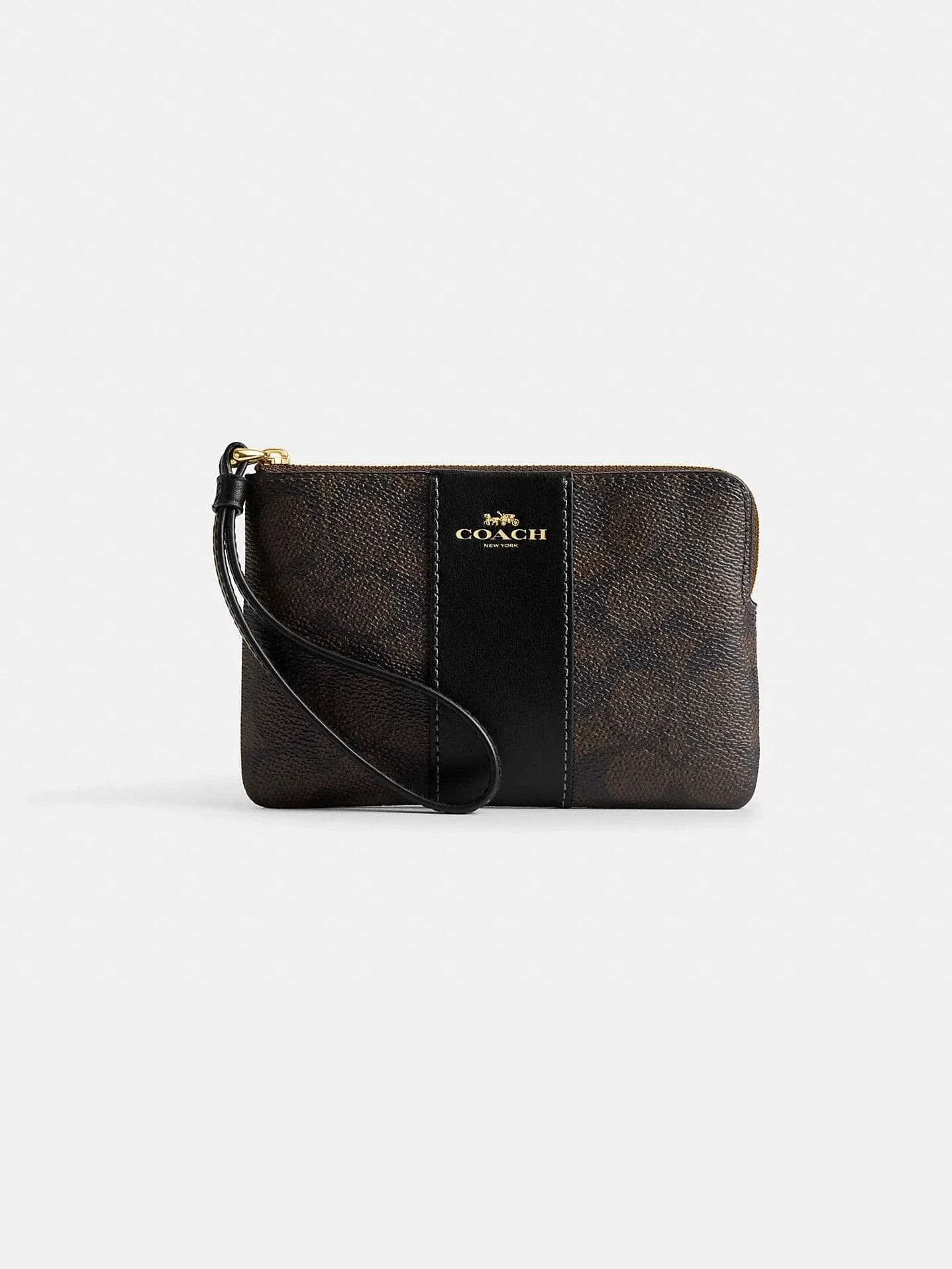Monedero de Muñeca Corner Zip en Lona Signature con Franja en color Dorado / Walnut / Negro