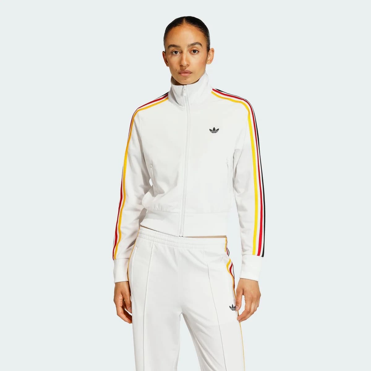 Variante de color Blanco / Collegiate Gold / Team Pow
