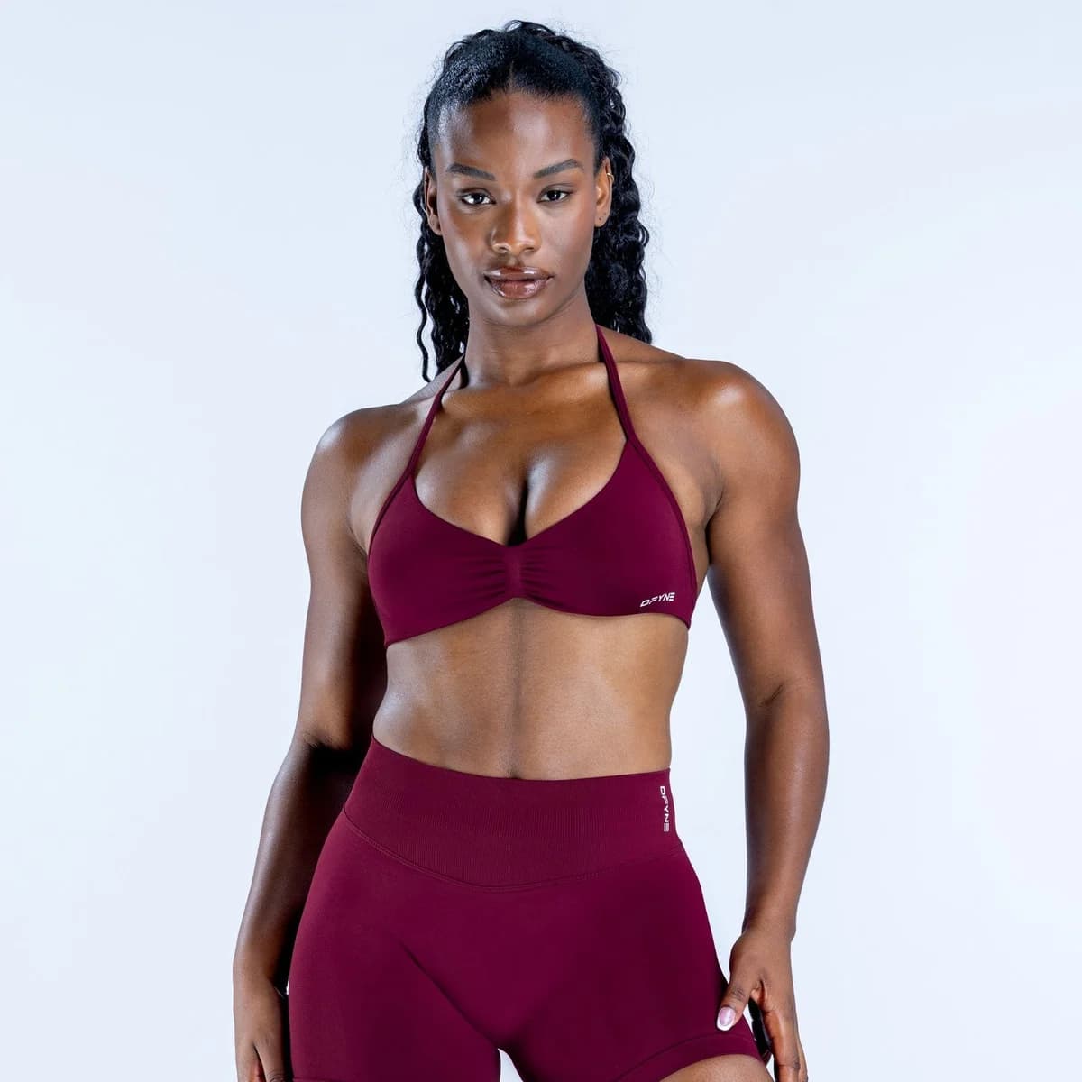 Top Deportivo Impact de Tirantes en color Winter Berry