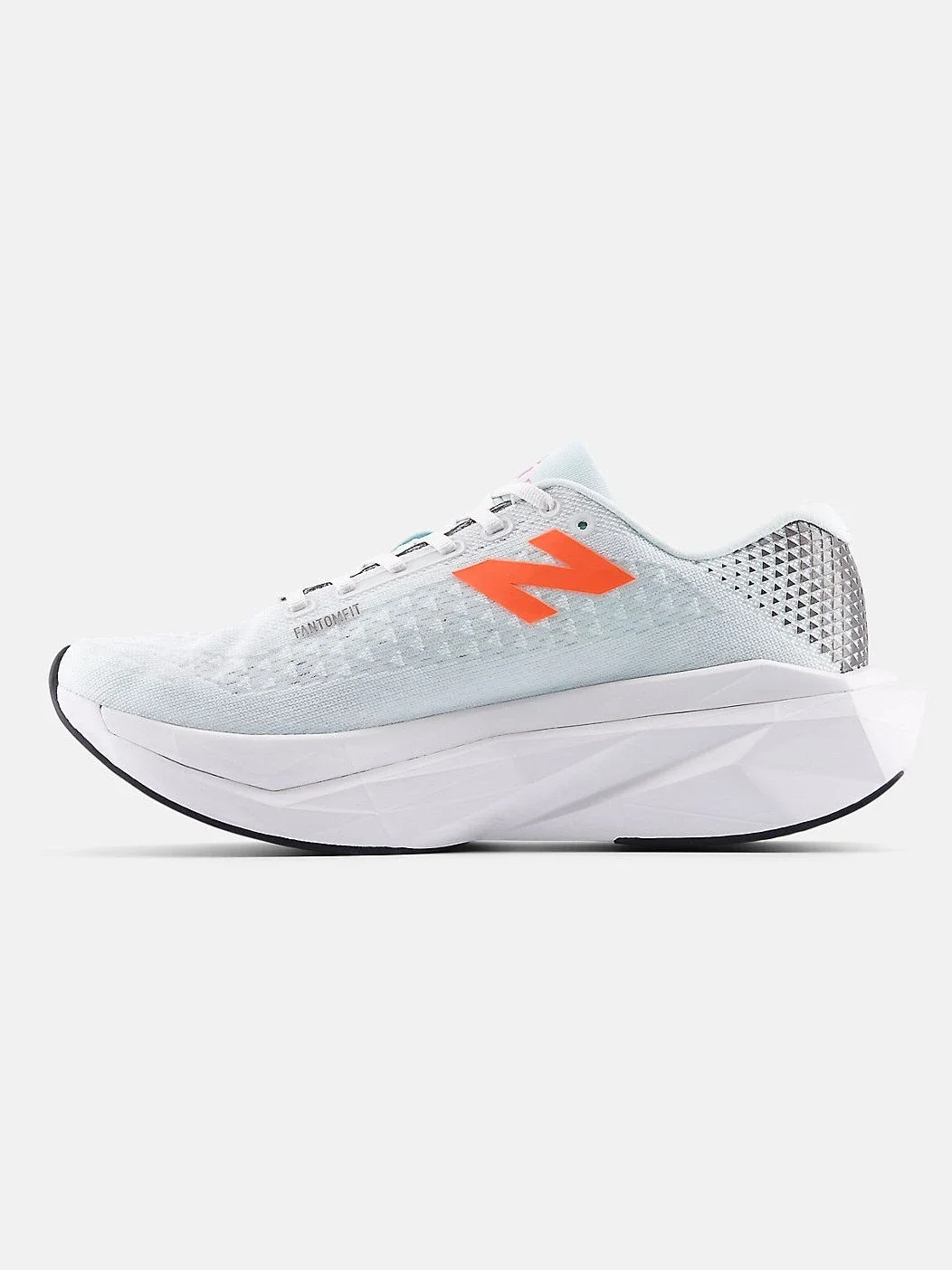 Tenis Running FuelCell SuperComp Trainer v3