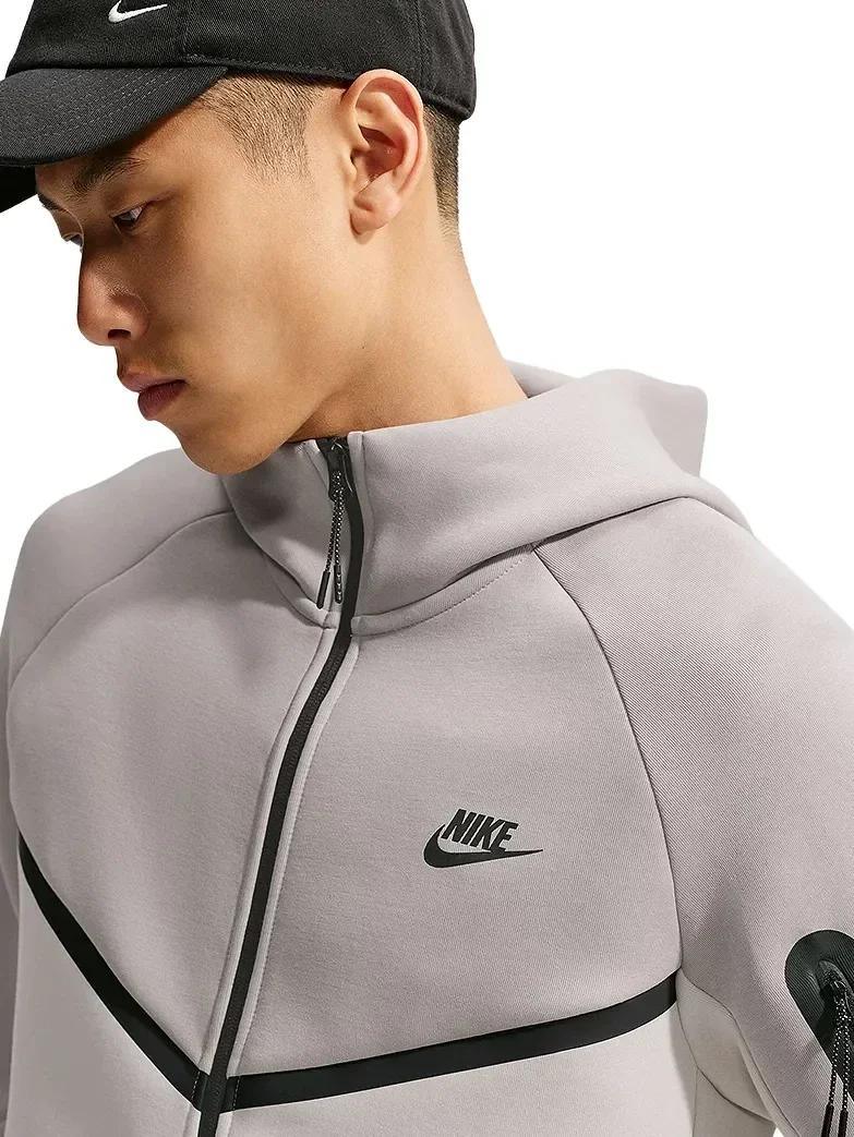 Sudadera con Capucha Tech Fleece - imagen 5