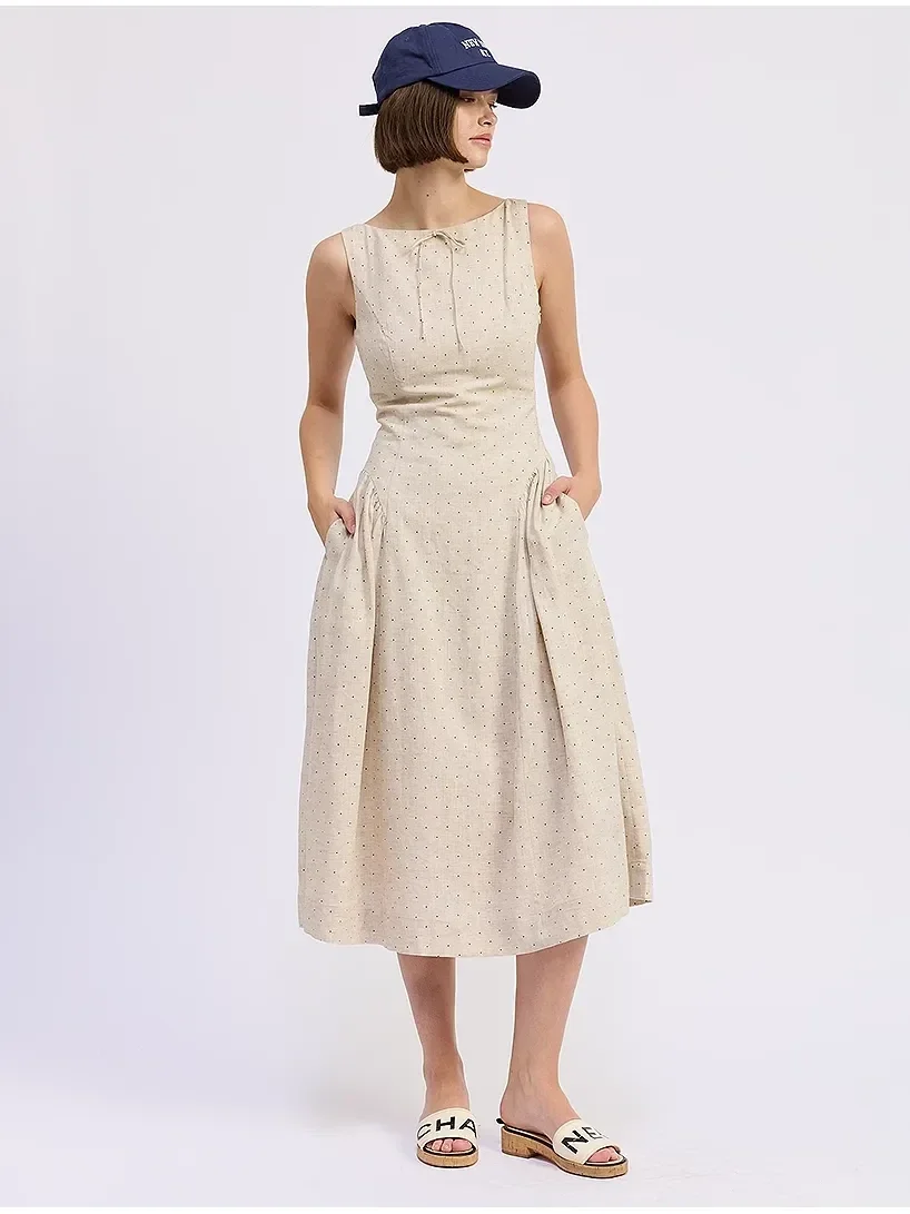 Vestido Midi Blakely sin Mangas y Cuello Barco