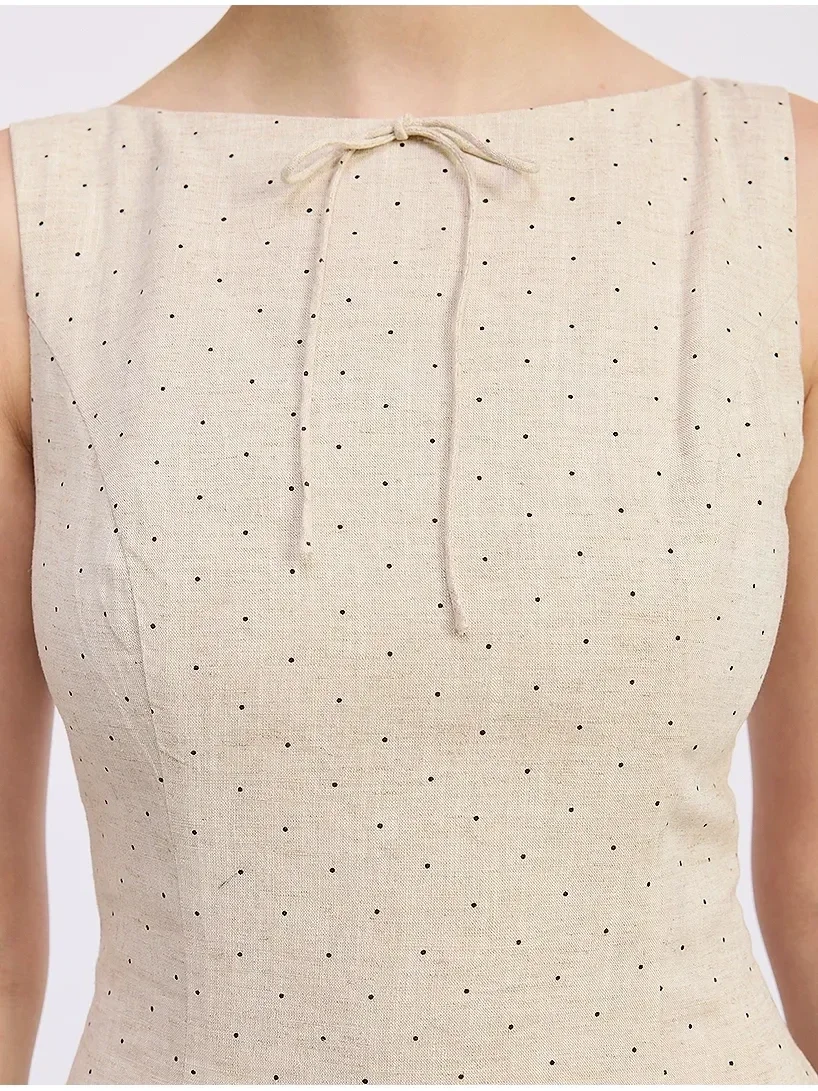 Vestido Midi Blakely sin Mangas y Cuello Barco - imagen 4