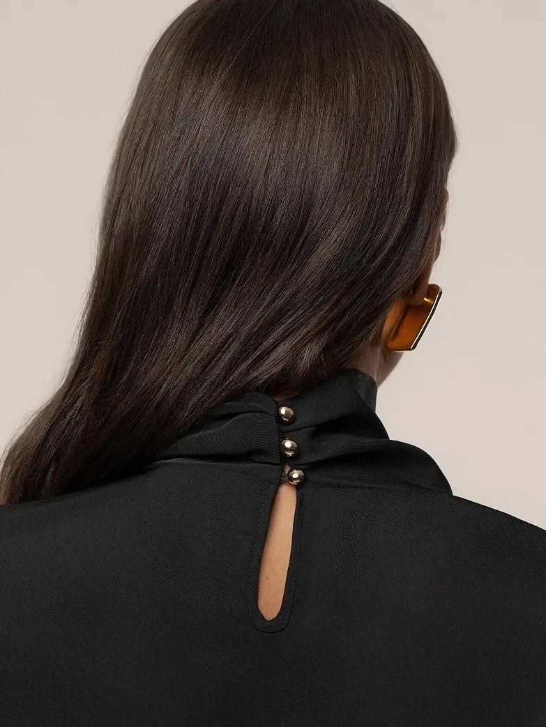 Blusa Alexa en Satín - imagen 9