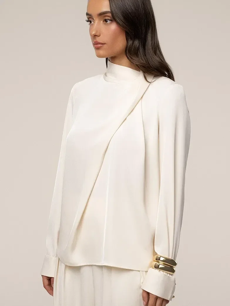 Blusa Alexa en Satín - imagen 9