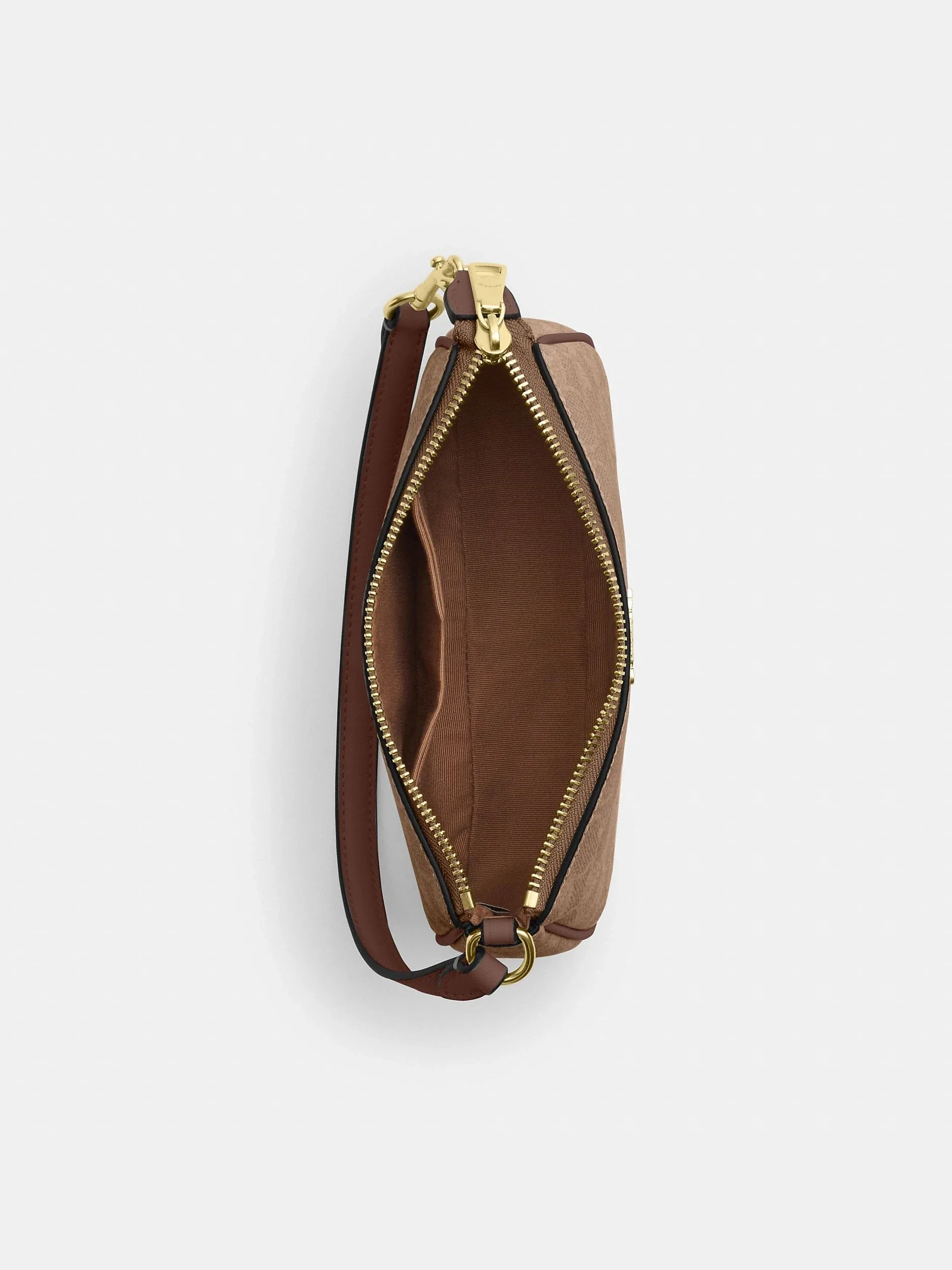 Bolso Nolita 19 en Lona Signature - imagen 3