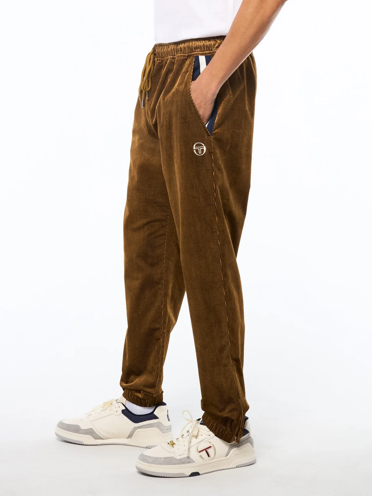 Pantalón Cordurado Track
