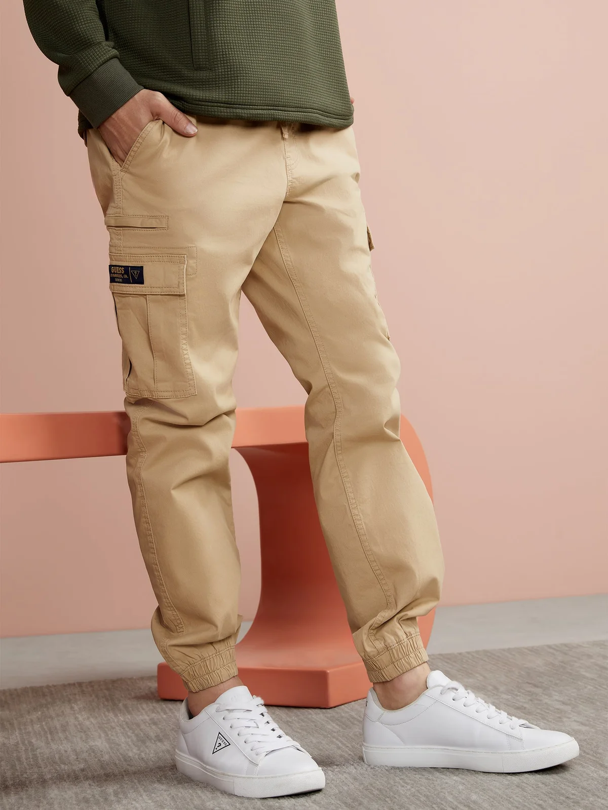 Pantalones Deportivos Cargo Jenner - imagen 3