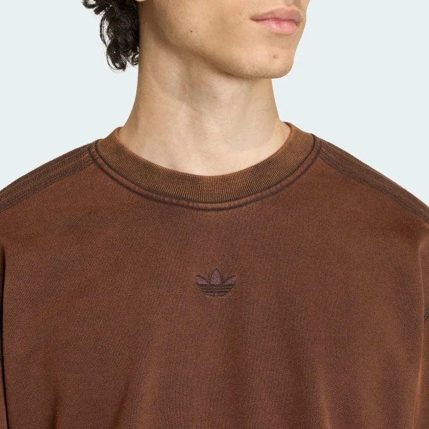 Sudadera Premium Essentials Cuello Redondo Efecto Lavado Retro - imagen 4