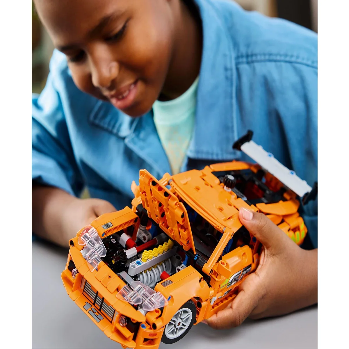 Set de Construcción Fast and Furious Toyota Supra MK4 - imagen 5