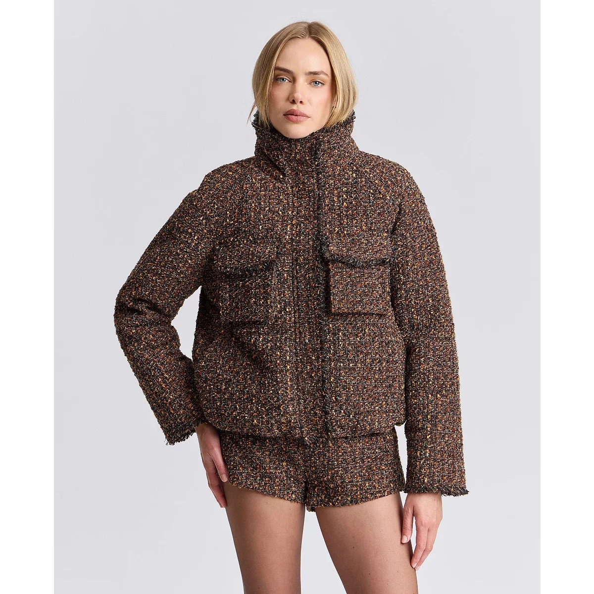 Chaqueta Puffer de Cuello Alto Raglan - imagen 4