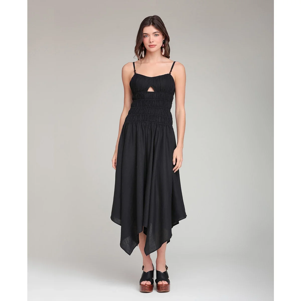 Vestido Midi Asimétrico de Lino