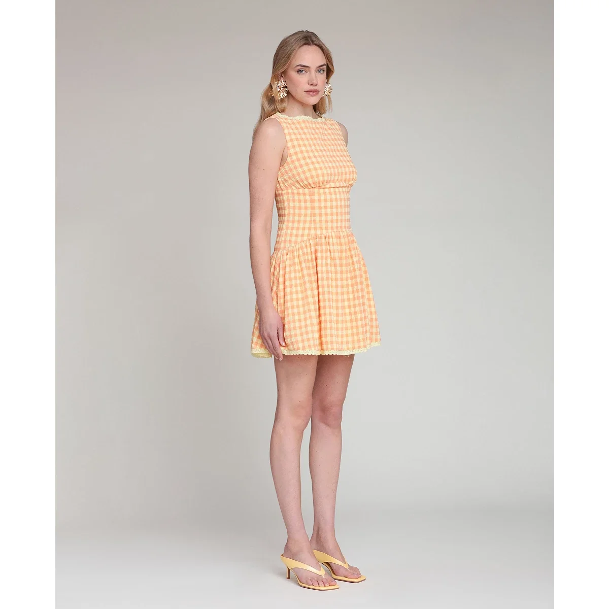Vestido Mini Sin Mangas con Cuello Barco - imagen 3