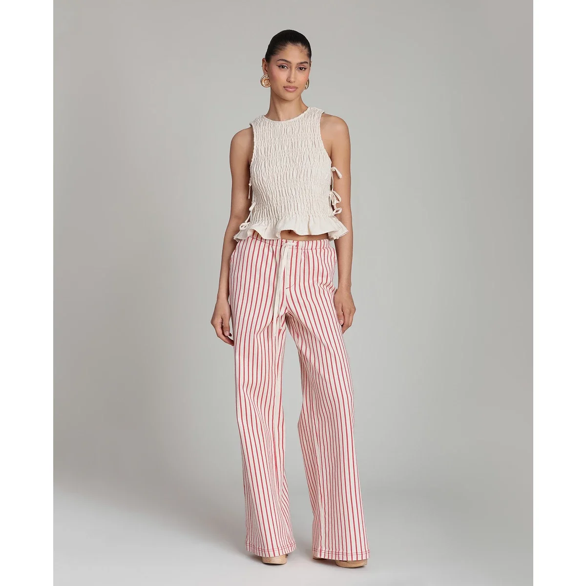 Blusa con Lazada Lateral y Fruncidos - imagen 4