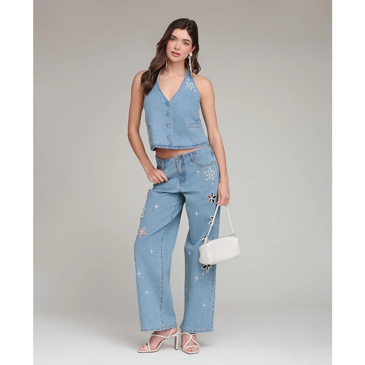 Chaleco Halter con Cuello en V Nikki Wash - imagen 4