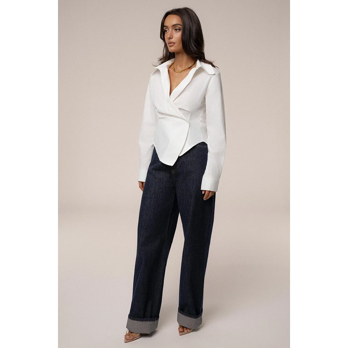 Blusa Sculpt and Form - imagen 6