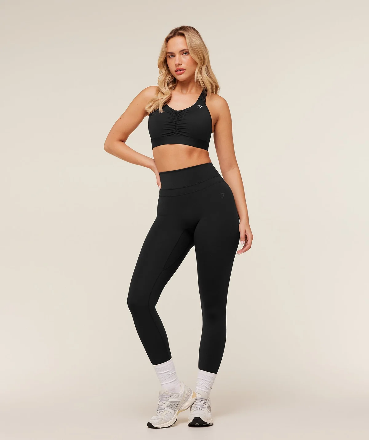 Top Deportivo Ruched de Alto Soporte - imagen 4