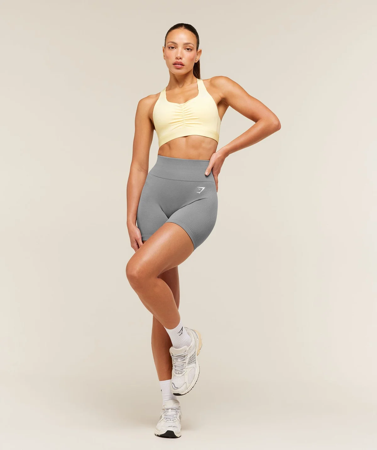 Top Deportivo Ruched de Alto Soporte - imagen 3