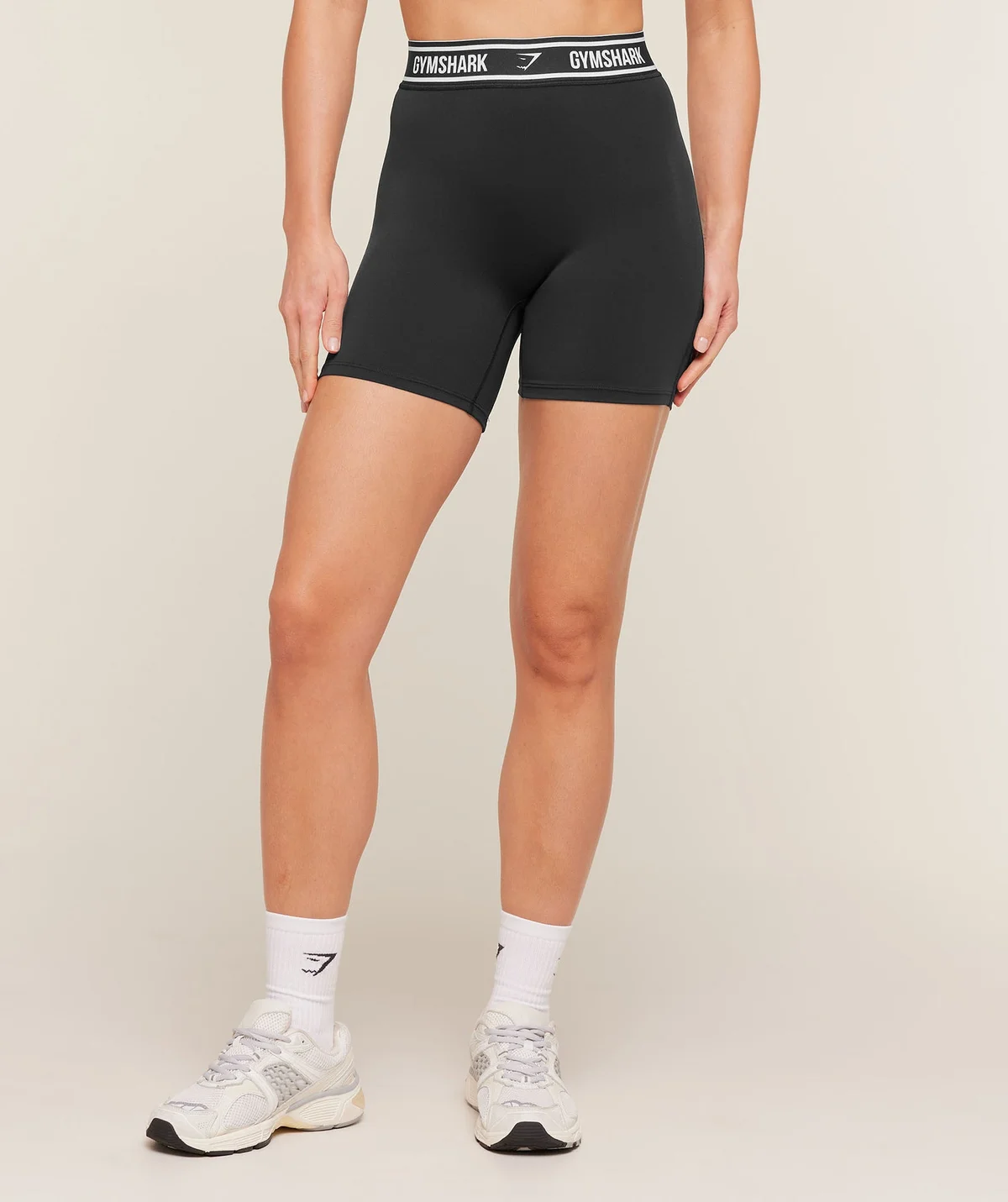 Shorts con Logo en la Cinturilla