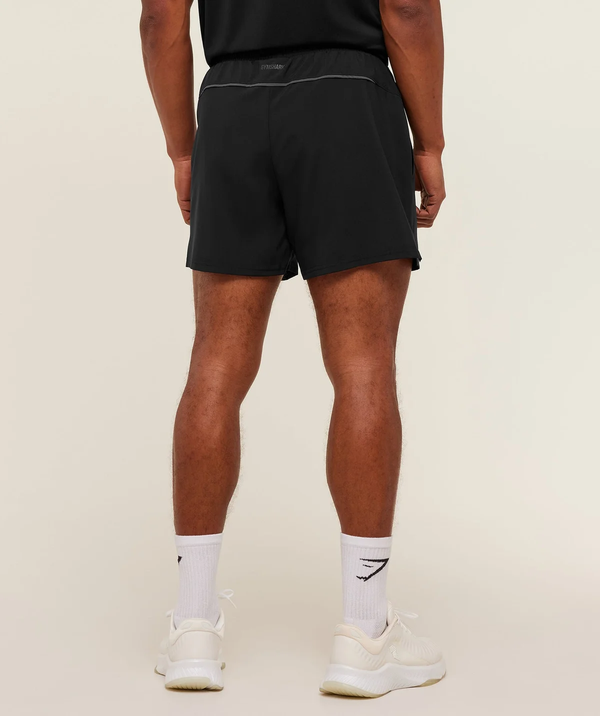Shorts Arrival Contrast
