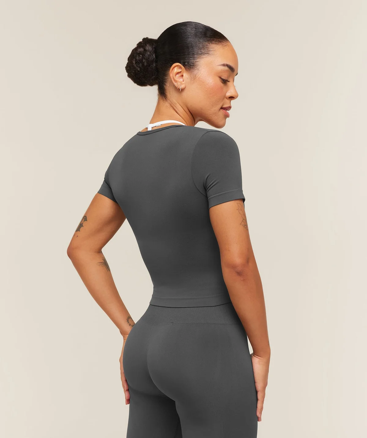Camiseta Everyday Seamless de Corte Ajustado - imagen 3