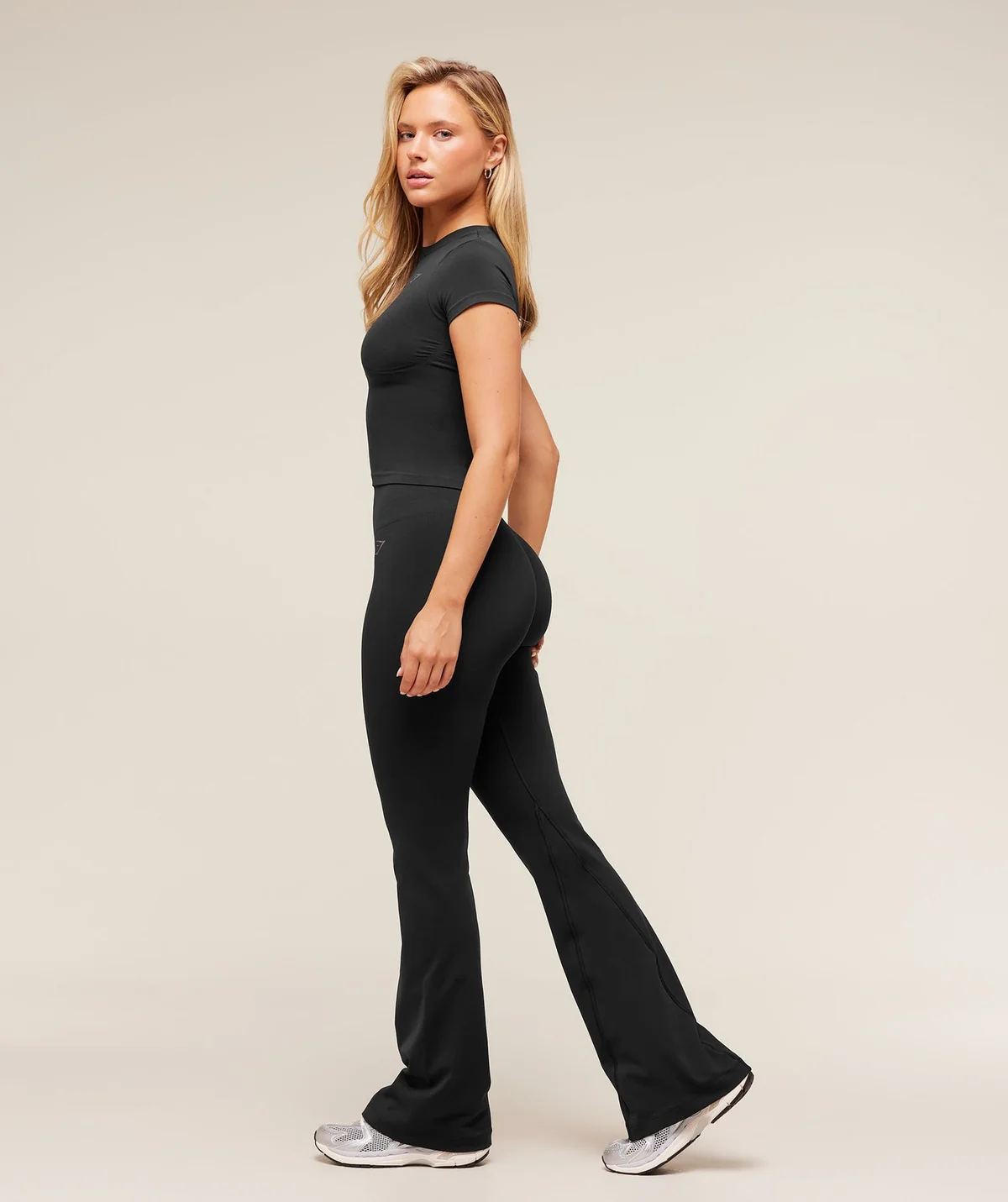 Leggings Acampanados Soft Sculpt - imagen 4