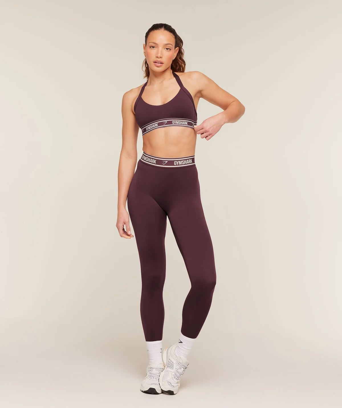 Top Deportivo Halter con Logo - imagen 4