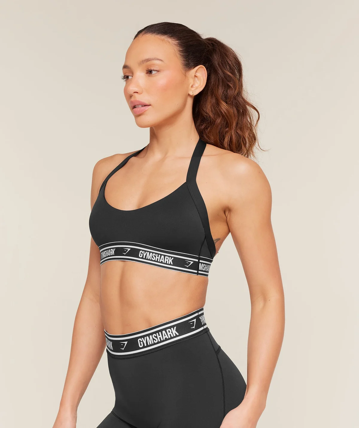 Top Deportivo Halter con Logo - imagen 3