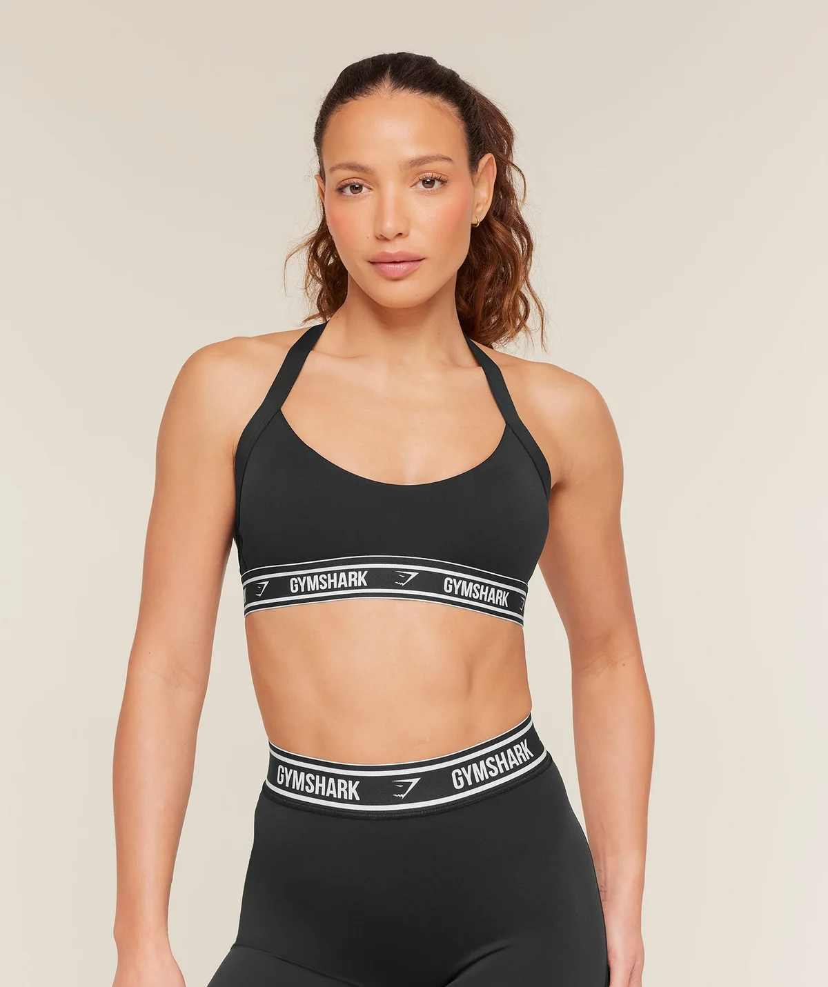 Top Deportivo Halter con Logo