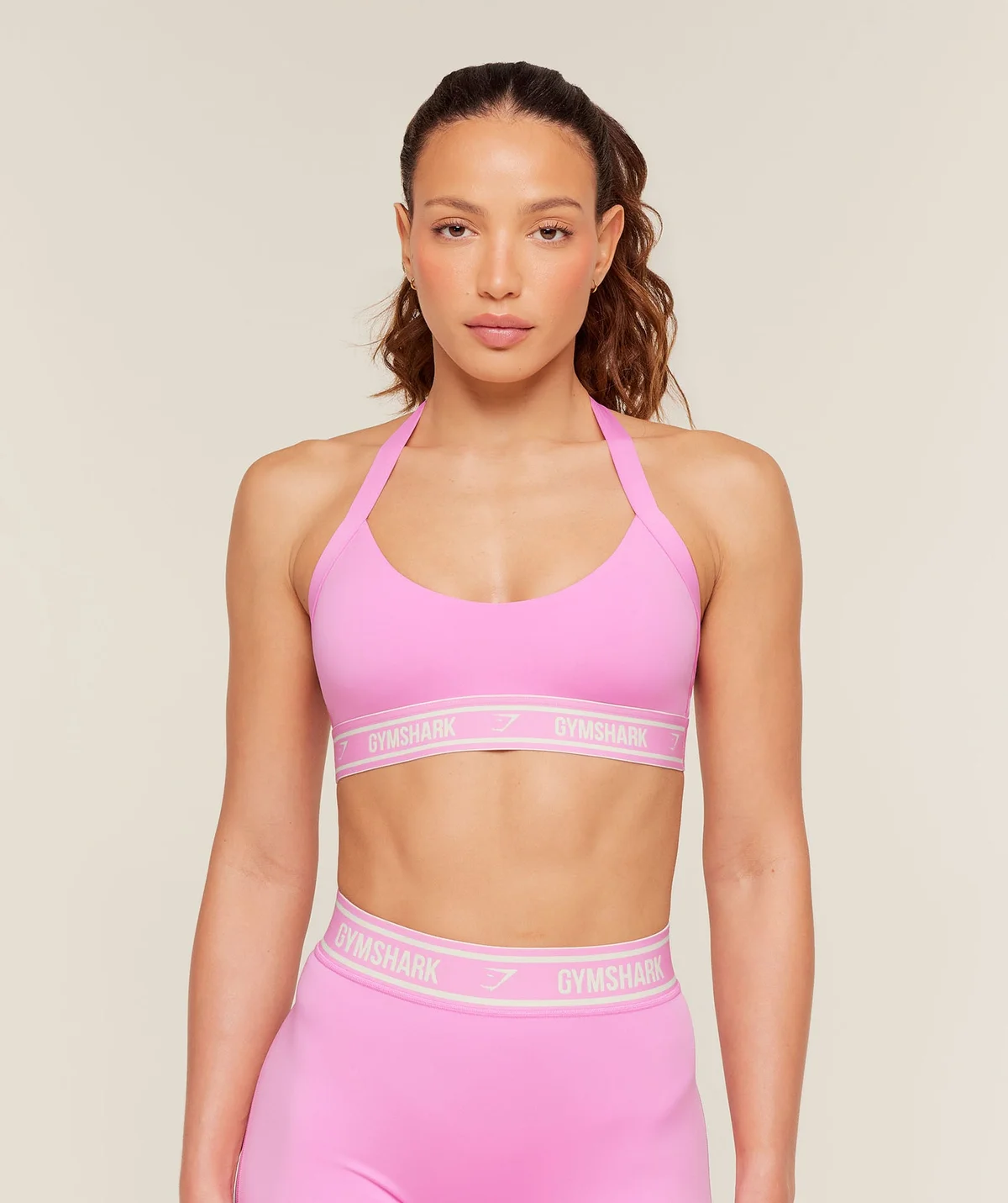 Top Deportivo Halter con Logo