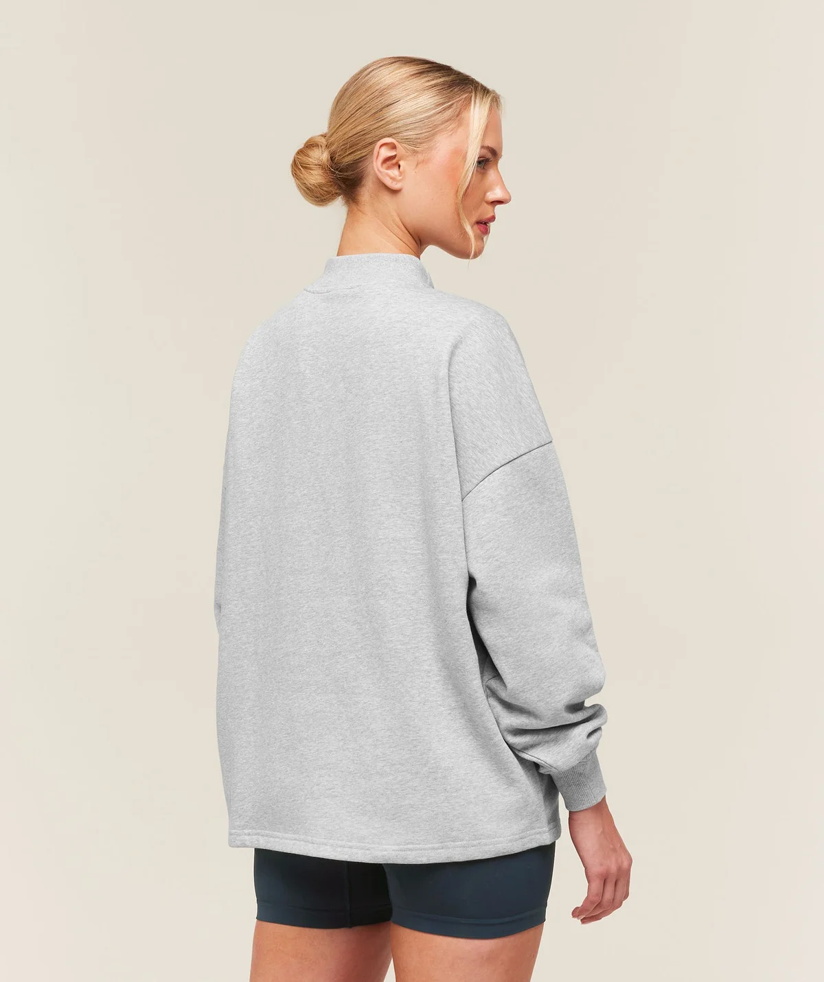 Buzo Training Oversized con Cremallera Cuarto