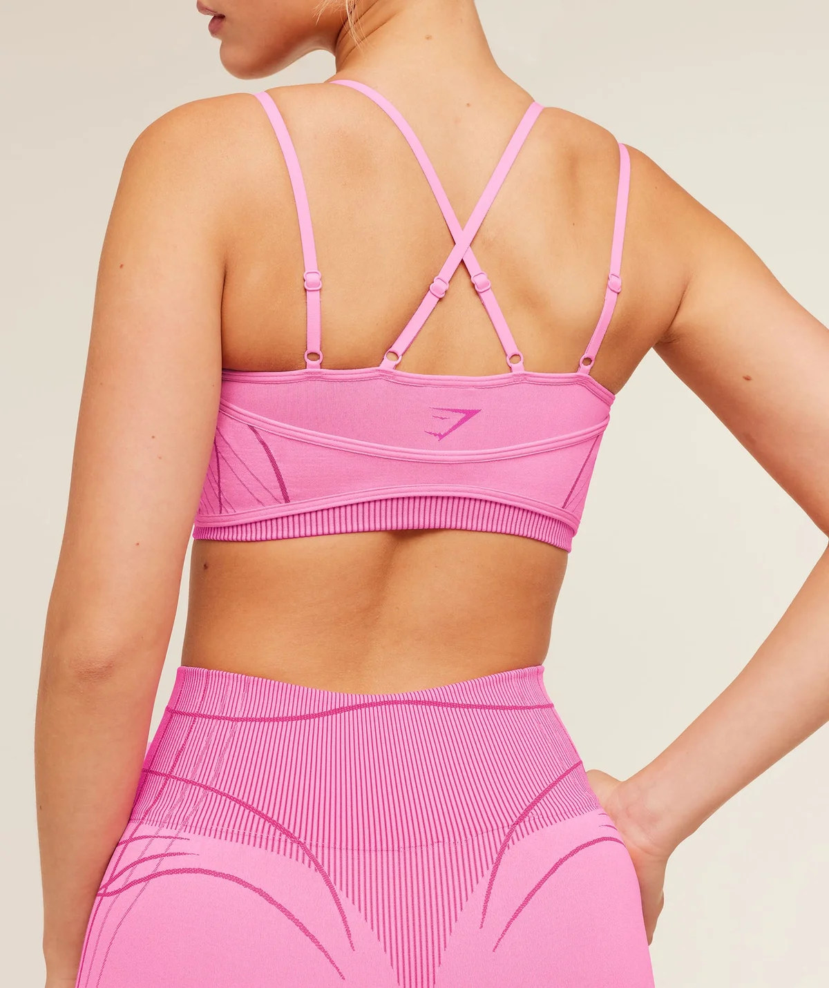 Top Deportivo Apex Seamless de Tiras - imagen 5