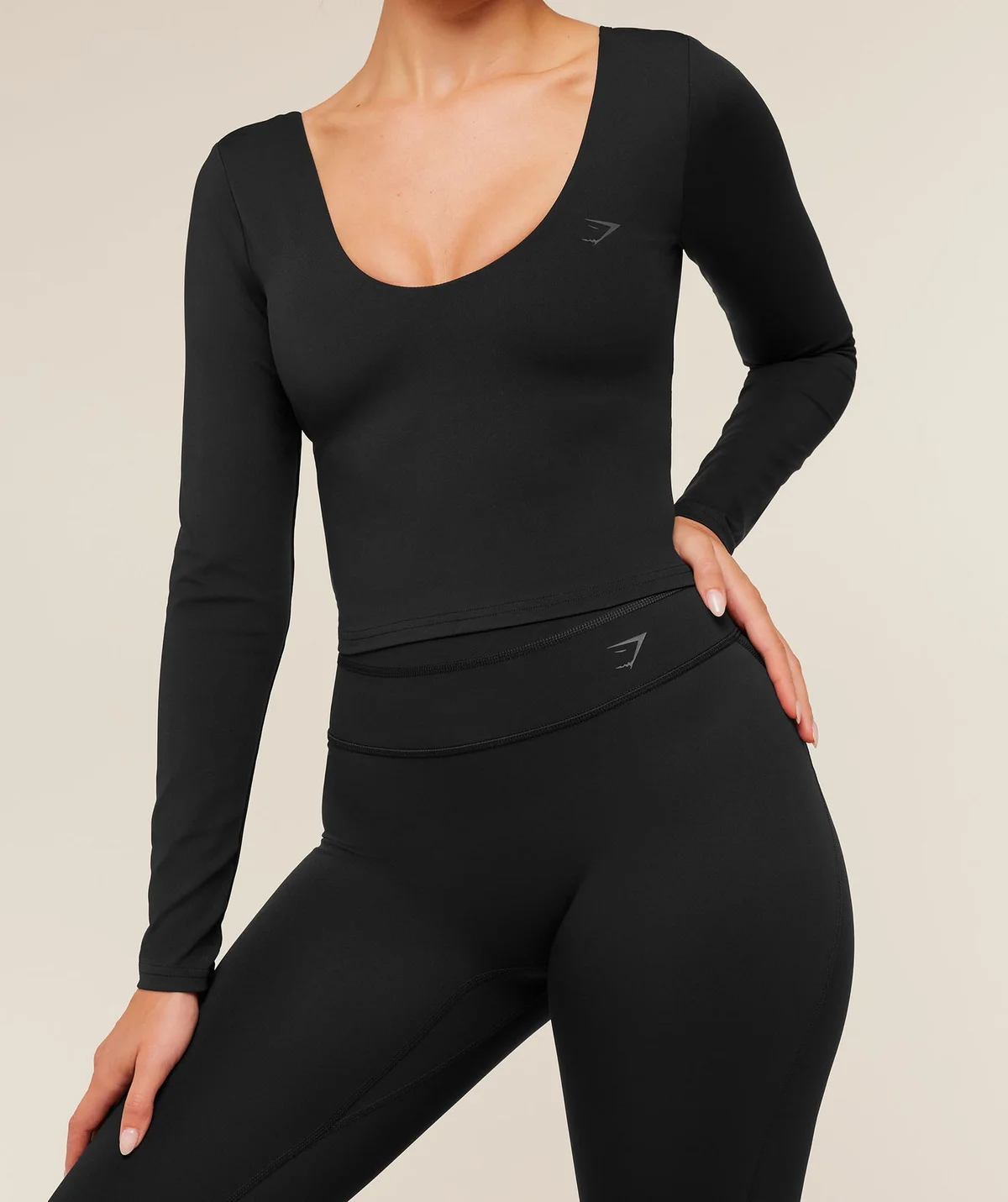 Leggings Acampanados con Espalda Cruzada - imagen 4