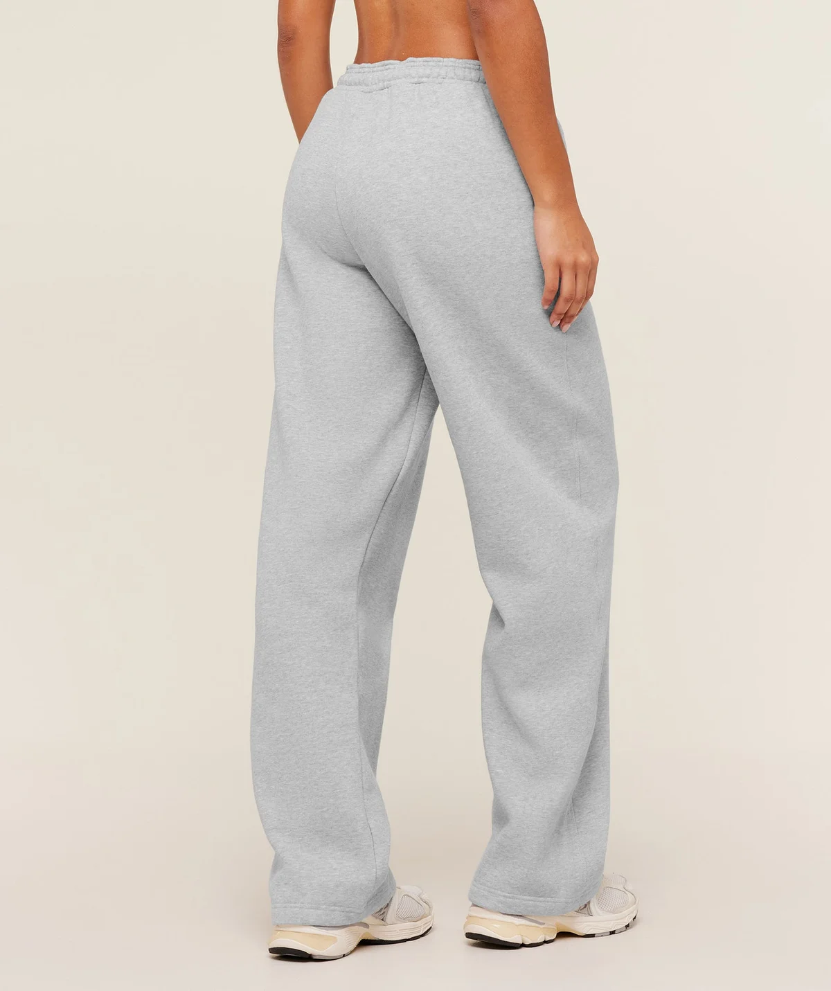 Pantalón Jogger Cosy Luxe Straight Leg