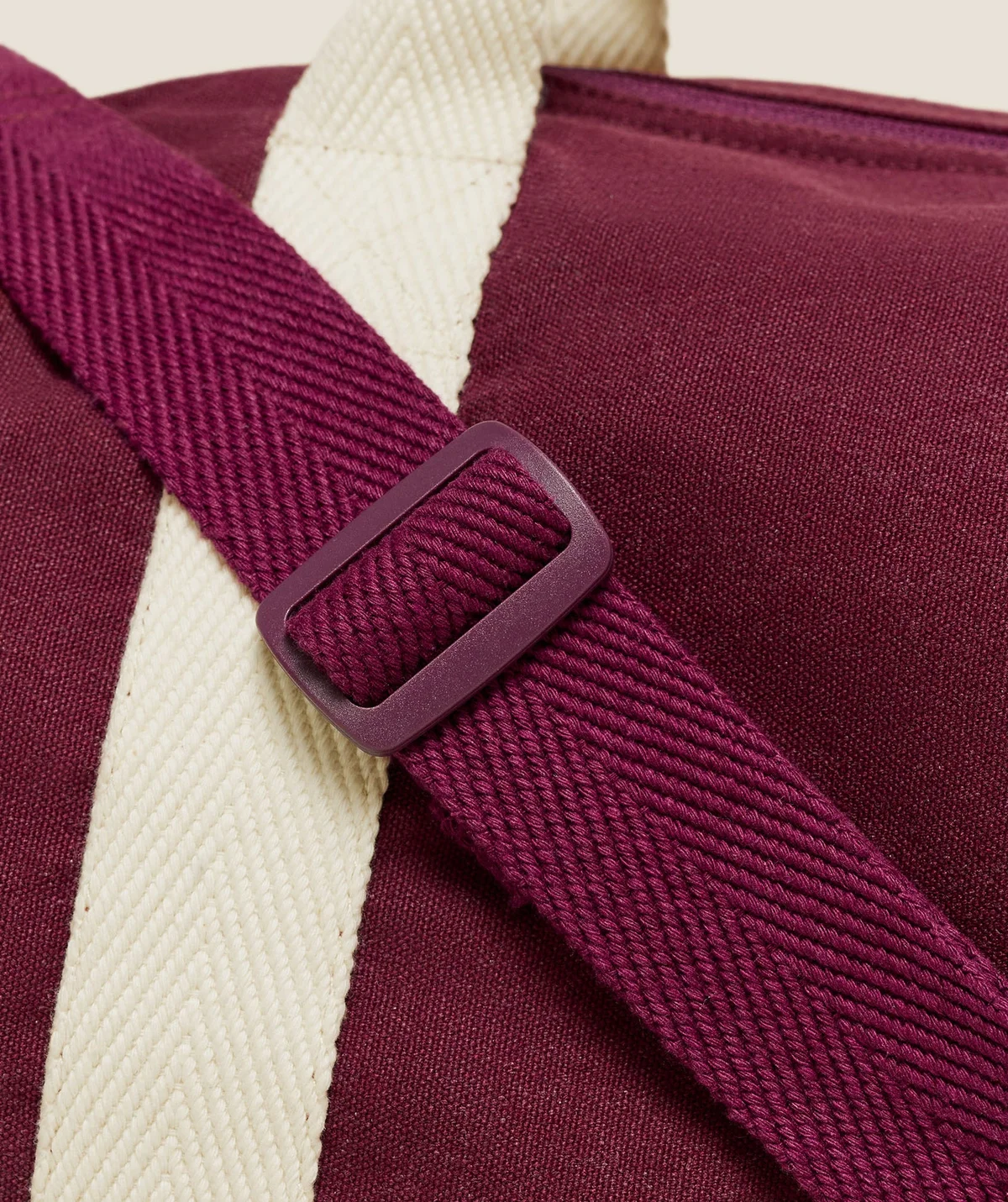 Bolso Duffle Essentials - imagen 5