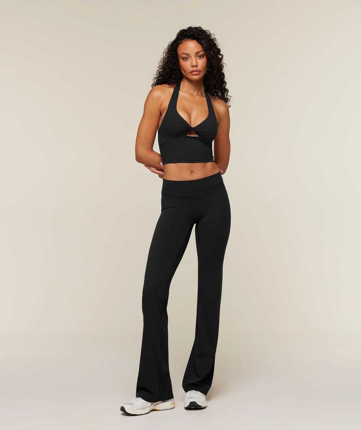 Leggings Whitney de Tiro Medio con Bota Abocinada - imagen 4