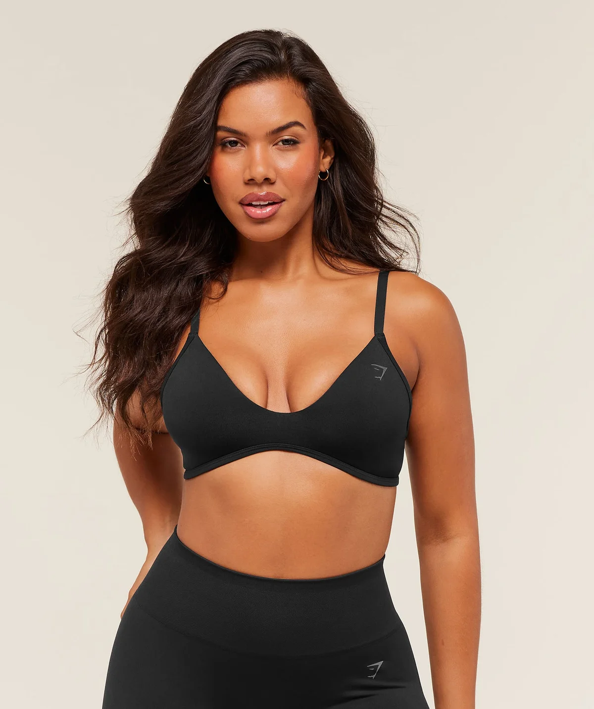 Top Deportivo Soft Sculpt de Cuello en V - imagen 1