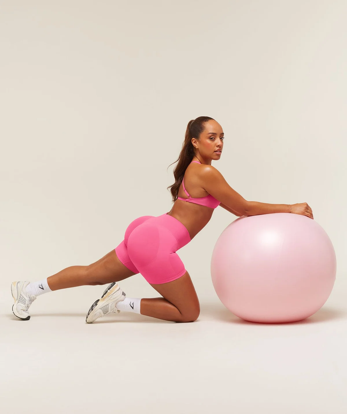 Shorts Lift Seamless 2.0 de Tiro Medio - imagen 8