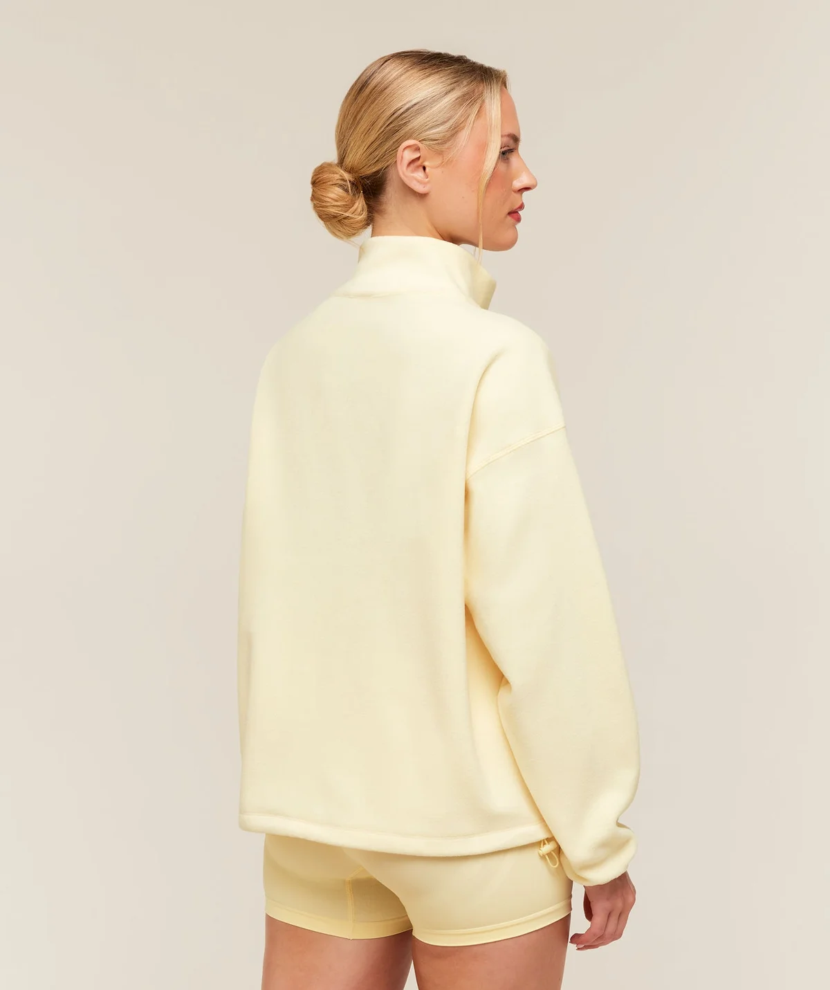 Chaqueta Polar con Medios Cuerdes