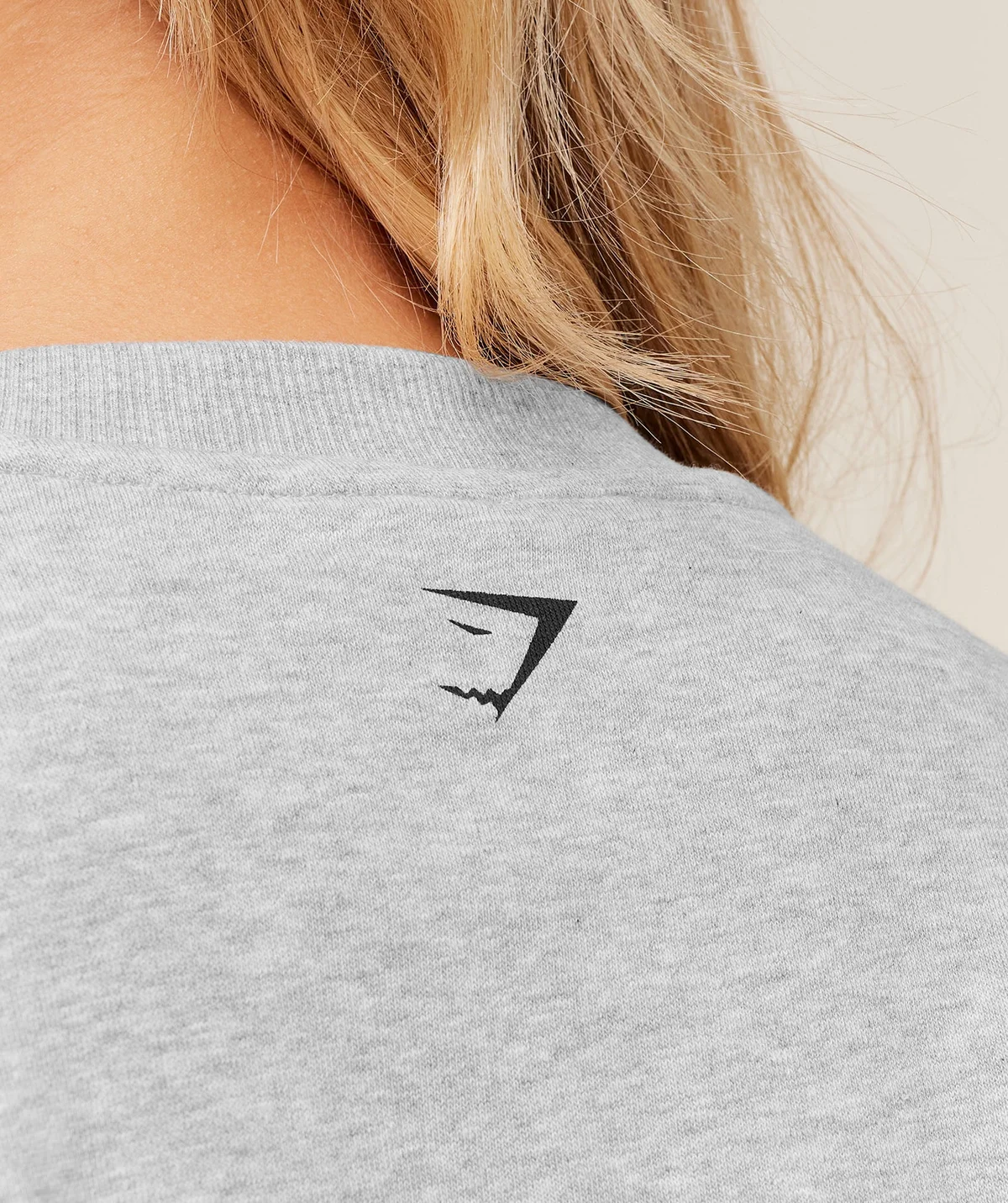Buzo con Gráfico Worn Crest - imagen 6